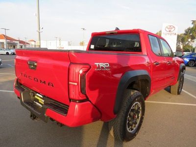 2025 Toyota Tacoma - Photo 5