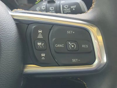 2024 Jeep Wrangler — photo 27 view
