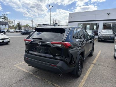 2022 Toyota RAV4 - Photo 2