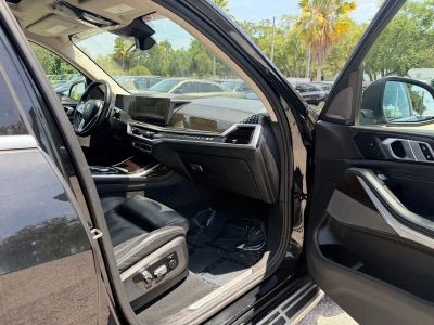 2023 BMW X7 — photo 32 view