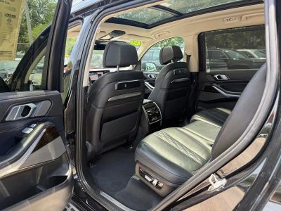 2023 BMW X7 — photo 29 view