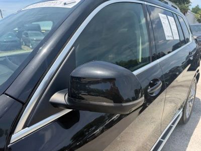 2023 BMW X7 — photo 11 view