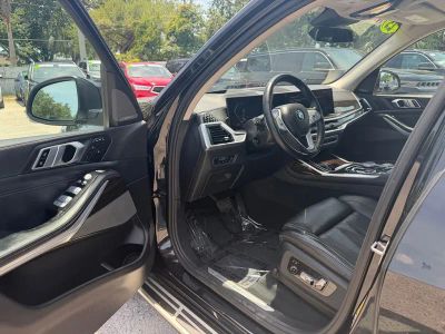2023 BMW X7 — photo 16 view