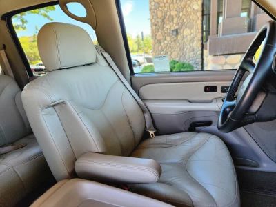 2002 GMC Yukon XL — photo 14 view