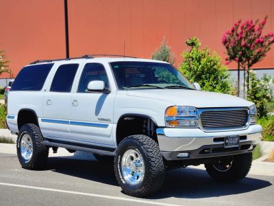 2002 GMC Yukon XL — photo 9 view