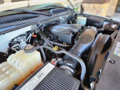 2002 GMC Yukon XL — photo 32 view