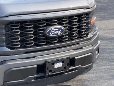 2025 Ford F-150 - Photo 9