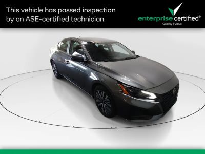 2024 Nissan Altima - Photo 1