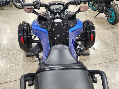 2019 Can-Am Spyder F3 - Photo 8