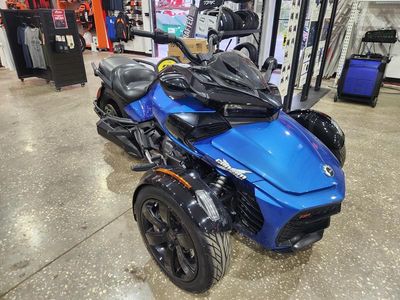 2019 Can-Am Spyder F3 - Photo 2