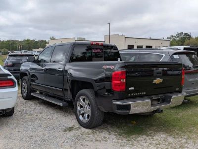 2015 Chevrolet Silverado 1500 - Photo 2