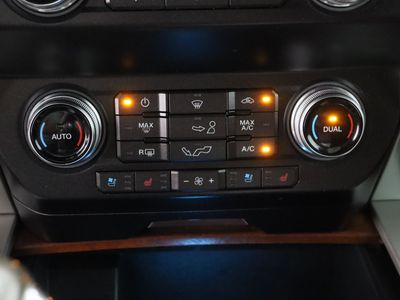 2019 Ford F-150 4WD - Photo 20