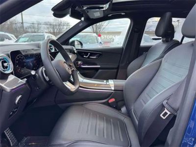 2025 Mercedes-Benz GLC - Photo 4