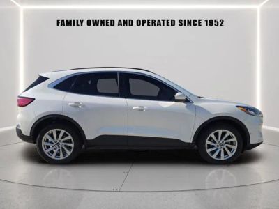 2022 Ford Escape — side profile view