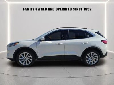 2022 Ford Escape — detail view