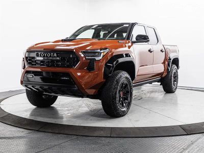2024 Toyota Tacoma Hybrid - Photo 3