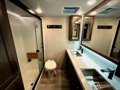 2024 Grand Design Solitude — photo 14 view