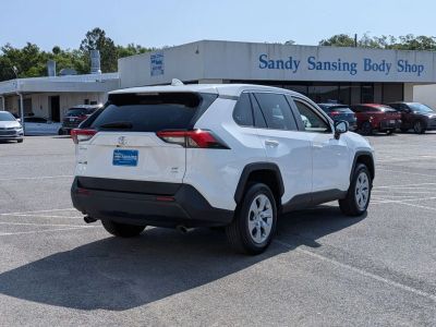 2024 Toyota RAV4 - Photo 5