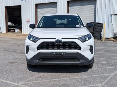 2024 Toyota RAV4 - Photo 8