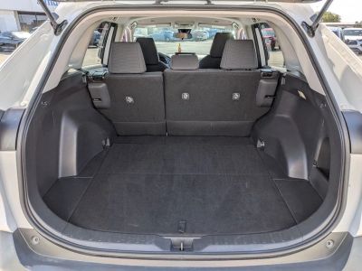 2024 Toyota RAV4 - Photo 22