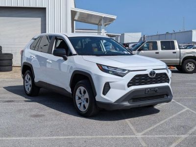2024 Toyota RAV4 - Photo 7