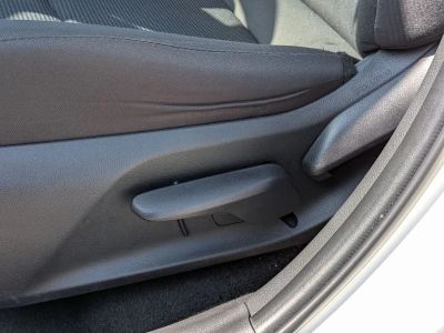 2024 Toyota RAV4 - Photo 13