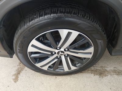 2025 Mitsubishi Outlander Sport — photo 10 view