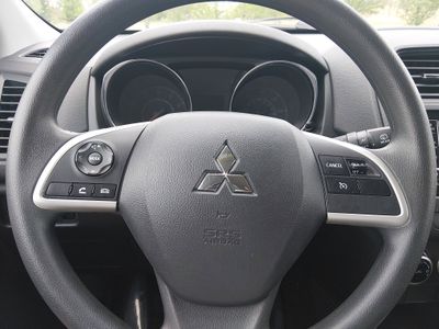 2025 Mitsubishi Outlander Sport - Photo 13