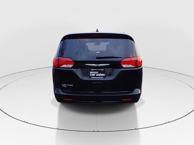 2024 Chrysler Voyager - Photo 6
