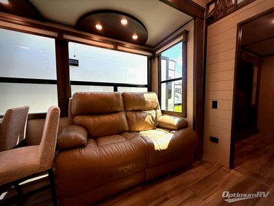 2023 Grand Design Solitude - Photo 7