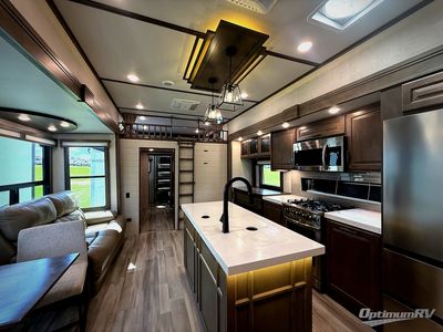 2023 Grand Design Solitude - Photo 4
