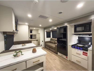 2027 Grand Design Transcend Xplor - Photo 2