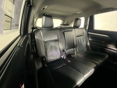 2019 Toyota Highlander — photo 29 view