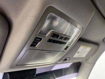 2019 Toyota Highlander — photo 18 view