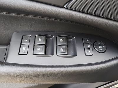 2018 Cadillac Escalade ESV - Photo 21