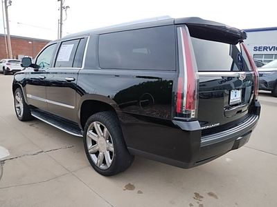 2018 Cadillac Escalade ESV - Photo 10