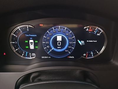2018 Cadillac Escalade ESV - Photo 32