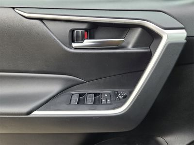 2024 Toyota RAV4 - Photo 15