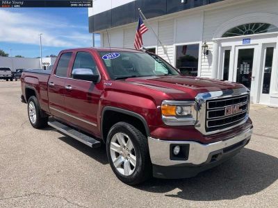 2015 GMC Sierra 1500 — rear three-quarter view