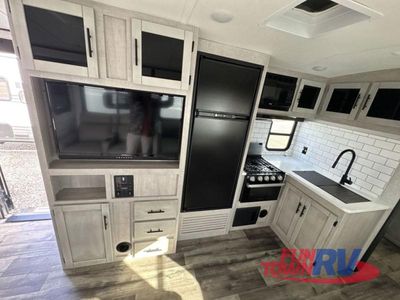 2023 CrossRoads RV Sunset Trail - Photo 18