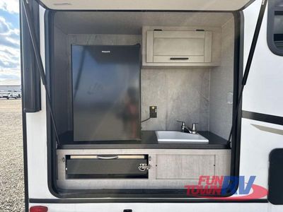 2023 CrossRoads RV Sunset Trail - Photo 12