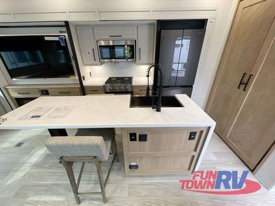 2025 Forest River RV Sandpiper - Photo 11