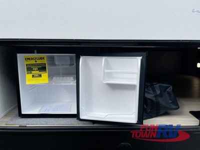 2025 Forest River RV Sandpiper - Photo 7