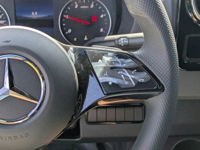 2025 Mercedes-Benz Sprinter 2500 — photo 18 view
