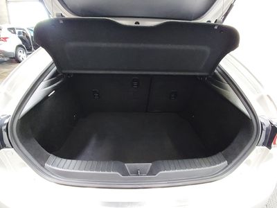 2023 Mazda Mazda3 Hatchback - Photo 11