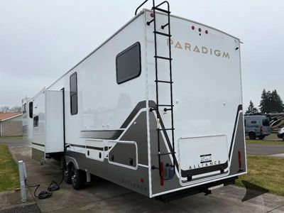 2026 Alliance RV Paradigm - Photo 5