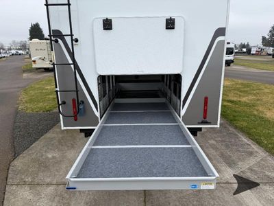 2026 Alliance RV Paradigm - Photo 9