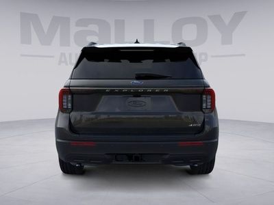 2026 Ford Explorer — photo 22 view