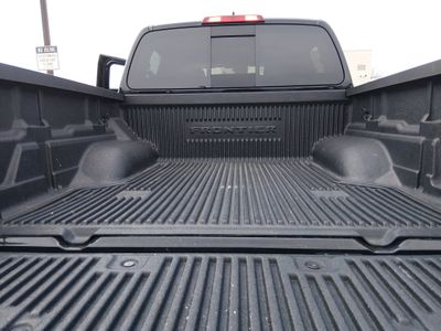 2024 Nissan Frontier - Photo 11