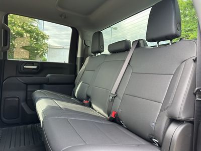 2025 Chevrolet Silverado 2500 HD — photo 17 view
